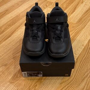 Jordan Tay Loyal 3(PS)